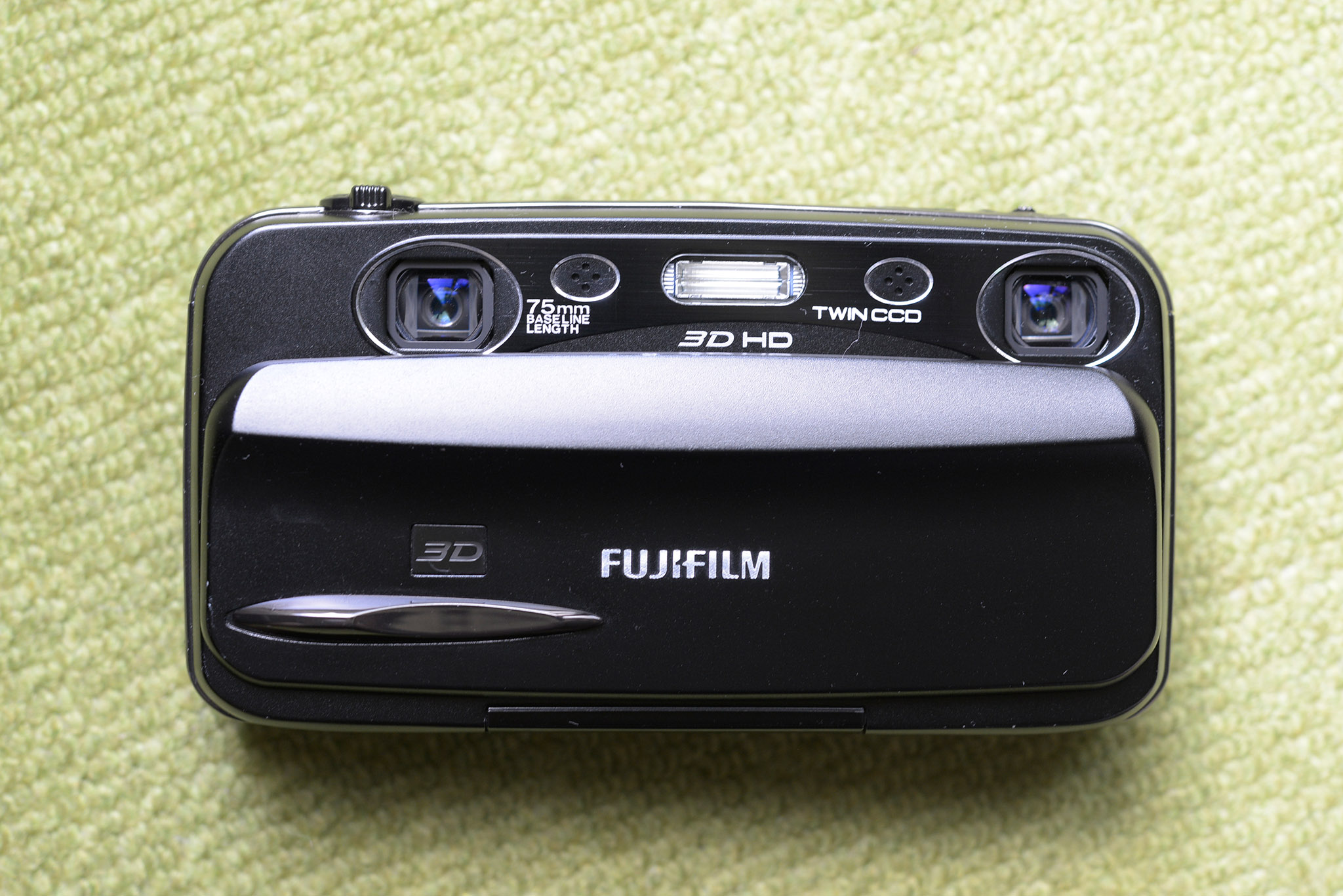 FinePix REAL 3D W3」が来たので、アニメーションGIFを作る